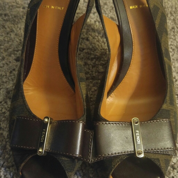 Fendi heel - Picture 2 of 3